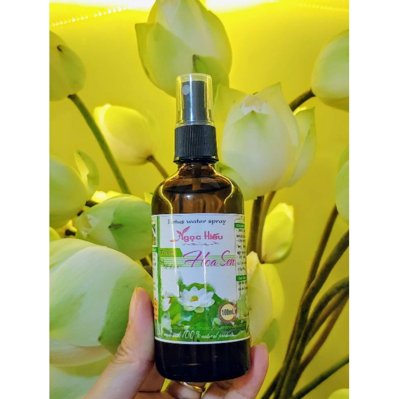 Toner Hoa Sen trắng cổ Huế 100ml