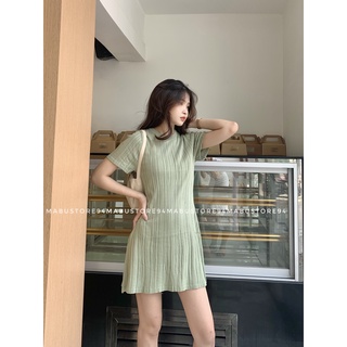 Váy trơn xoè len