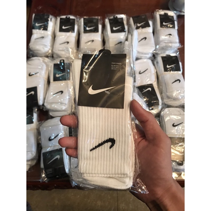 [Mã FAGREEN245 giảm tới 30K đơn 99K] giày force1 trắng tặng kèm tất | BigBuy360 - bigbuy360.vn