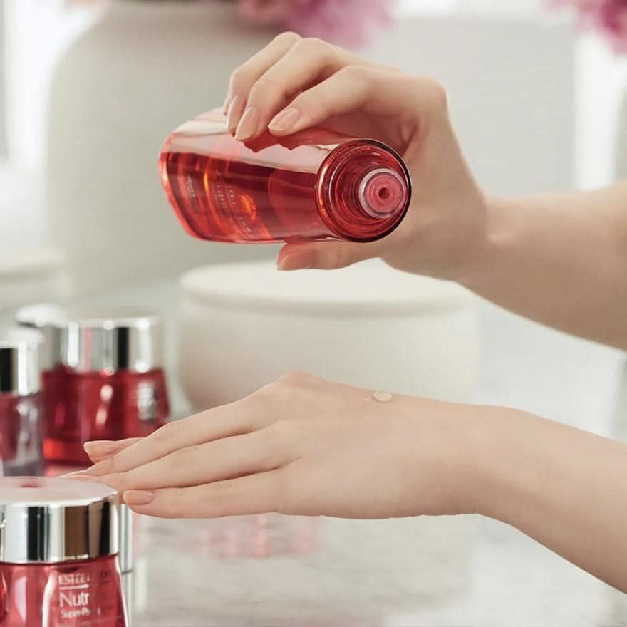 Nước Thần Lựu Đỏ Estee Lauder Nutritious Super Pomegranate Radiant Energy Lotion Intense Moist 200ml