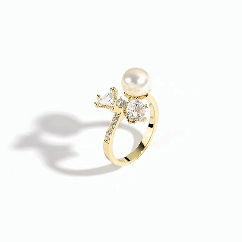 Nhẫn Hở Hình Bướm Đính Ngọc Trai Sang Trọng Thời Trang