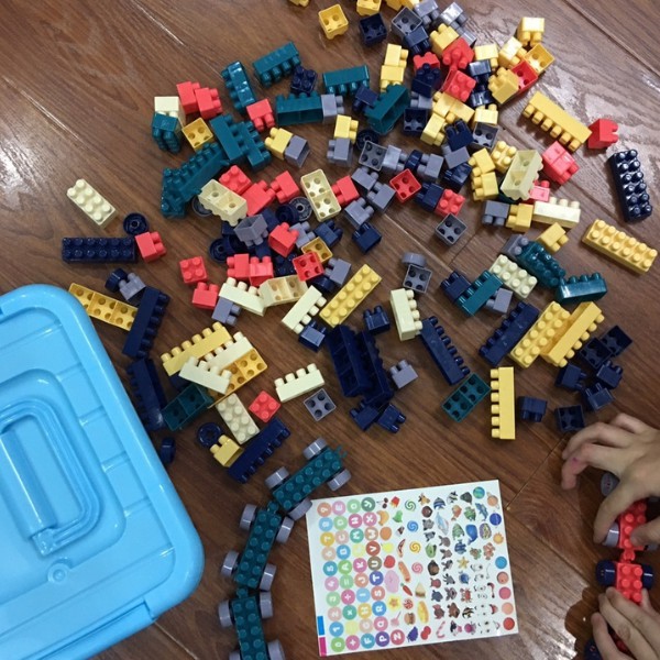 Bộ Đồ Chơi Lego Lắp Ráp 220 Chi Tiết Cho Bé, Đồ Chơi Xếp Hình Sáng Tạo