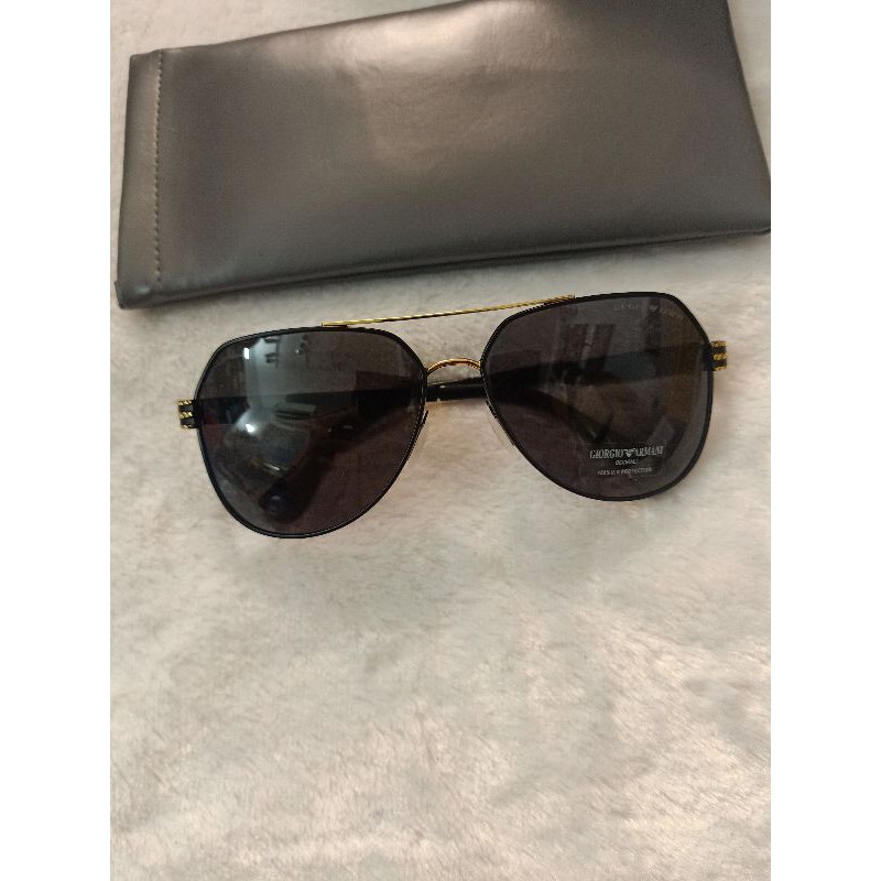 Kính cao cấp giá sale