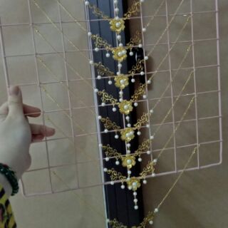 Cài trước trán cổ trang