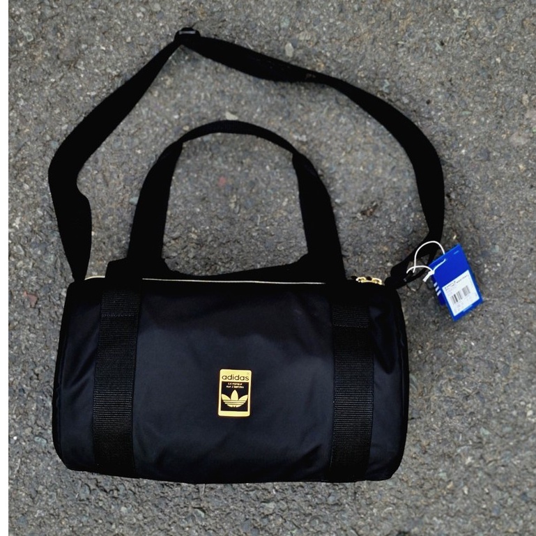 ⚡️ (Ảnh thật) Túi trống adidas GF Super Star logo vàng Duffel Bag  | HÀNG XUẤT DƯ 1:1 | CÓ SẴN HÀNG