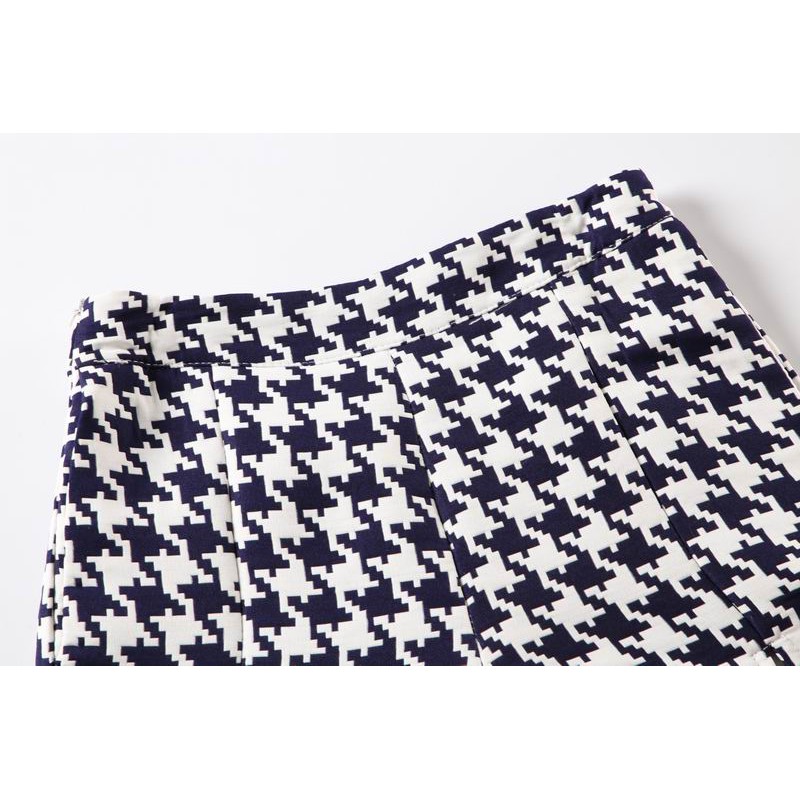 Quần shorts họa tiết houndstooth xẻ gấu xuất Âu (có sẵn) | BigBuy360 - bigbuy360.vn