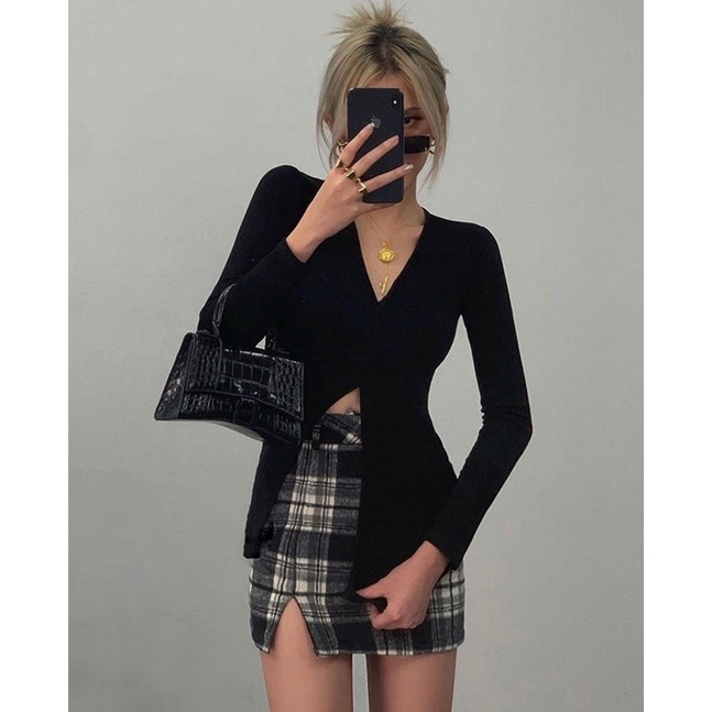 Áo tay dài hở bụng MOODY NUDY