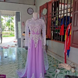 Bộ áo dài màu tím cà
