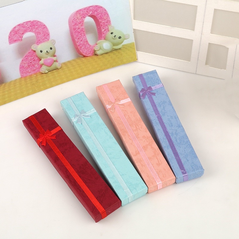 Hộp dài đựng dây chuyền- hộp đựng lắc tay quà tặng thời trang kích thước 20x4x2.5cm - lucky07 silver