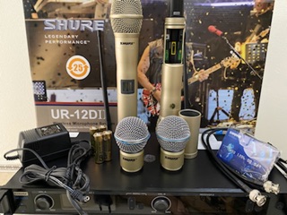 MIC KO DÂY SHURE UR12 DII