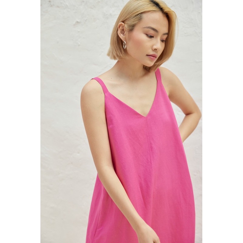 Đầm Dài Hai Dây Vải Lanh | BigBuy360 - bigbuy360.vn