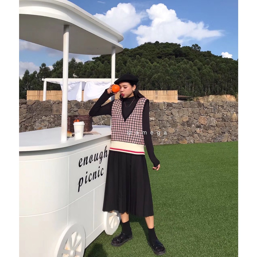 Áo len không tay cổ chữ V form rộng kiểu dáng mới | BigBuy360 - bigbuy360.vn