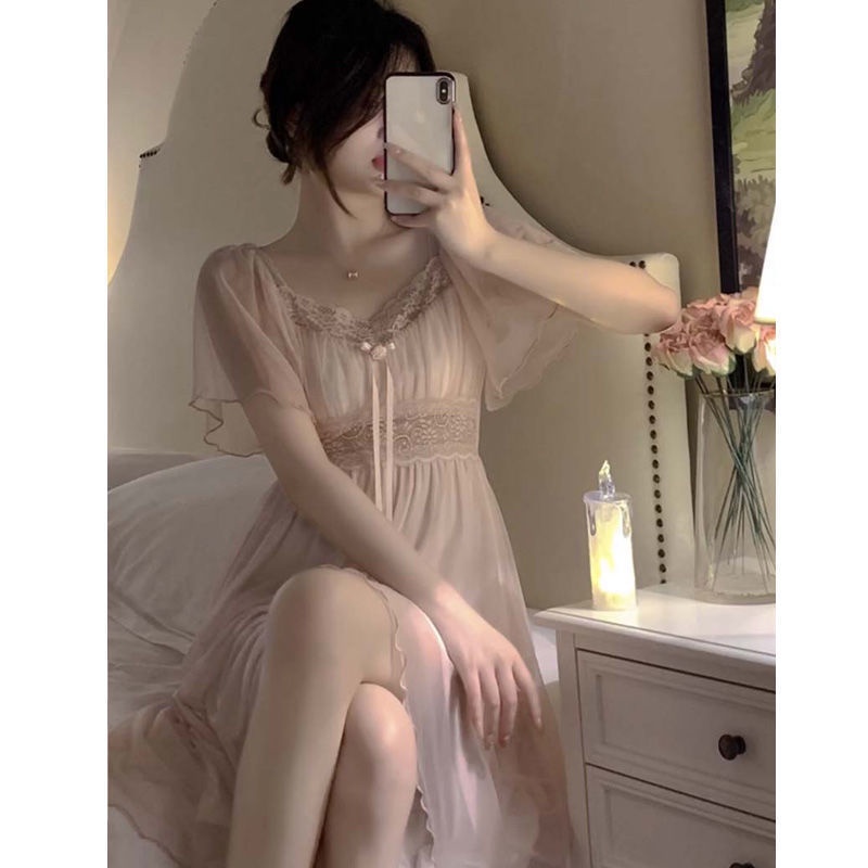 Đầm Ngủ Tay Ngắn Có Mút Đệm Ngực Phối Ren Phong Cách Công Chúa Dễ Thương Quyến Rũ Cho Nữ