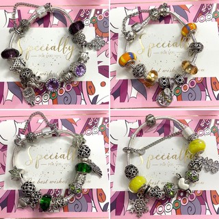 Vòng Thái mix charm