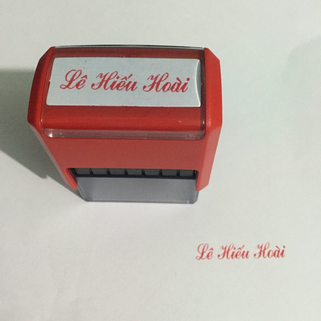 Khắc Dấu Tên Theo Yêu Cầu