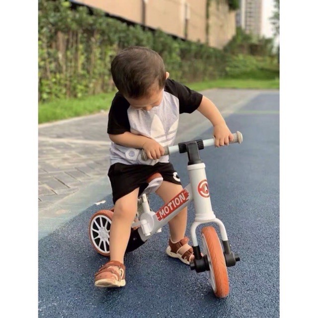 XE ĐẠP CHO BÉ, XE CHÒI CHÂN MOTION, YÊN DA,KHUNG THÉP - CHÍNH HÃNG  - YOKO