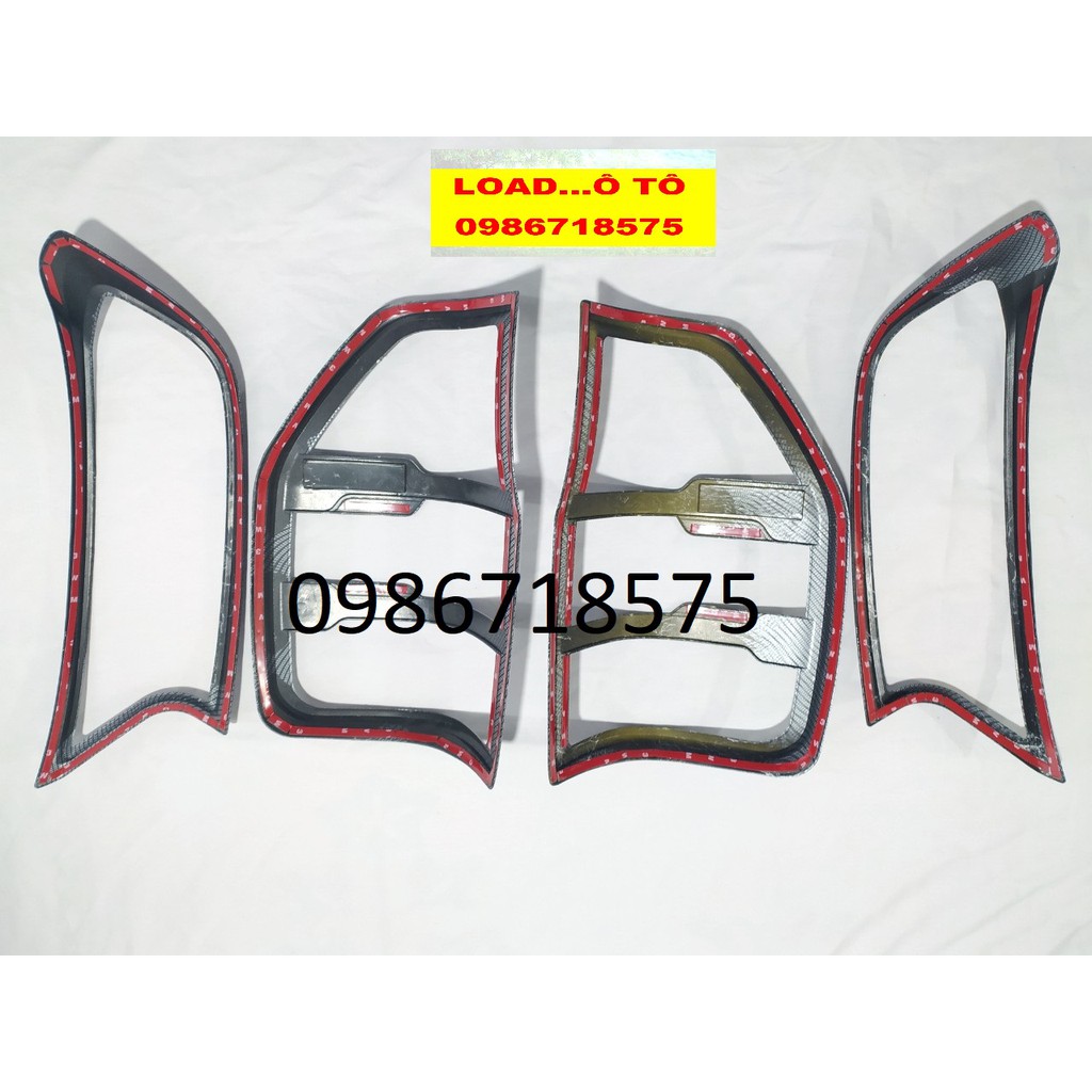 Bộ Ốp Đèn Pha Hậu Ford Ranger 2022-2016 Vân Carbon Cao Cấp