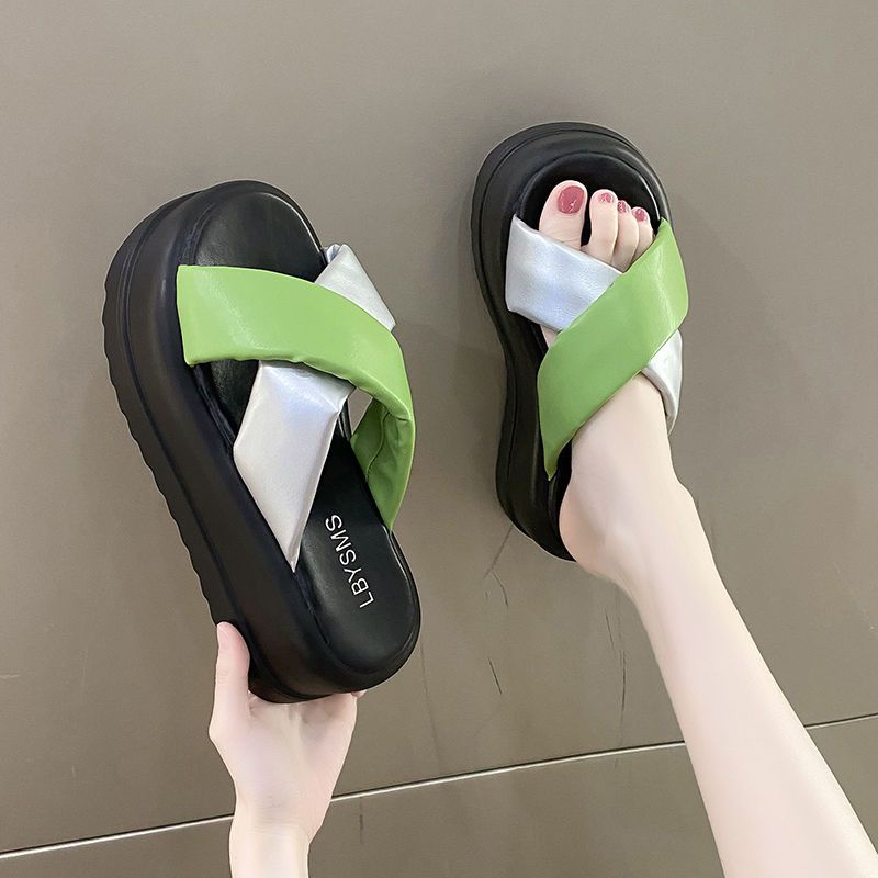 Dép Quai Chéo Đế Xuồng Dày Phong Cách Mới Mùa Hè Cho Nữ