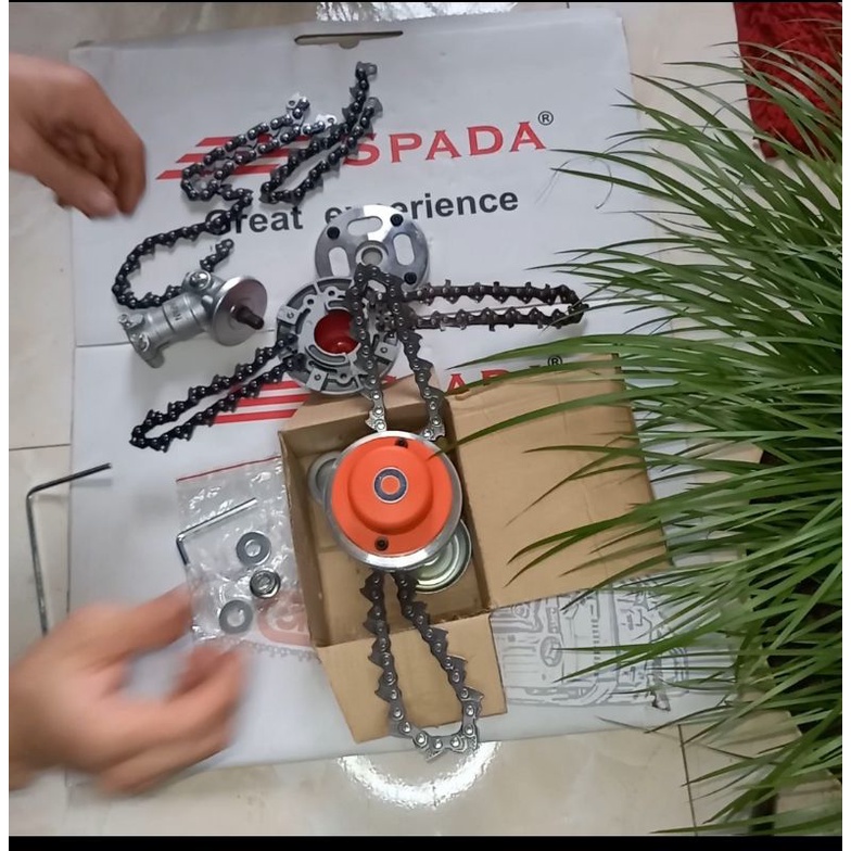 Bát xích dùng cho máy phát cỏ,êm,nhẹ máy,bền,làm nhanh hơn.