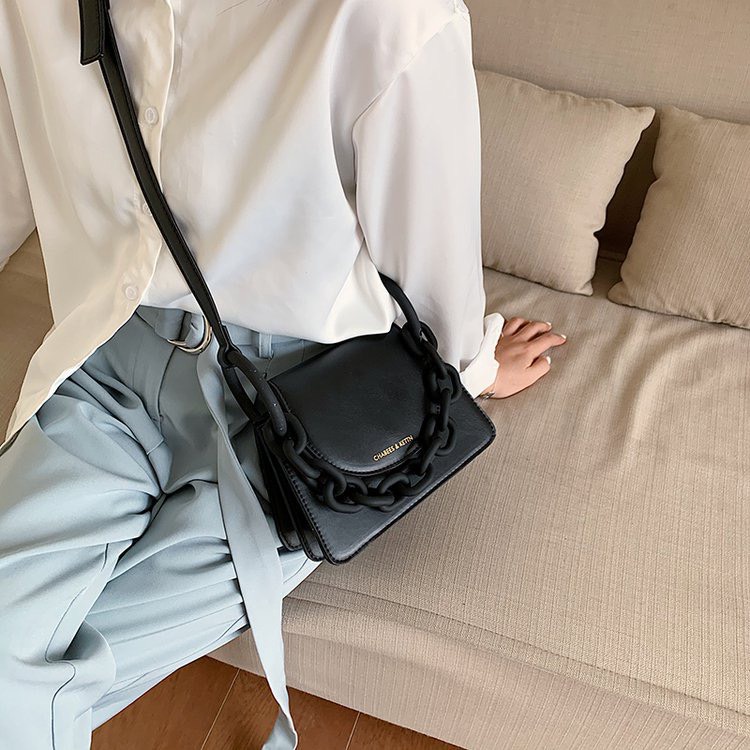 Túi xách đeo chéo nữ giá rẻ đẹp đi chơi phong cách thời trang hàn quốc dễ thương cute DC2345