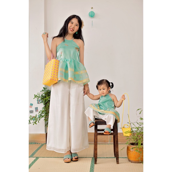 Sumire Store Áo yếm xòe organza Hoa Niên Ca - Xanh ngọc