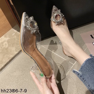 Sandal đính đá