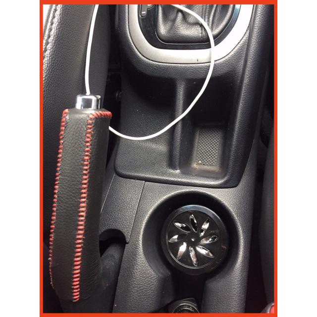 BỌC CẦN SỐ + TAY PHANH KIA RIO/ FORTE/ CERATO CÓ NÚT BẤM.DA BÒ THẬT KHÂU THỦ CÔNG, KHẮC LOGO HÃNG