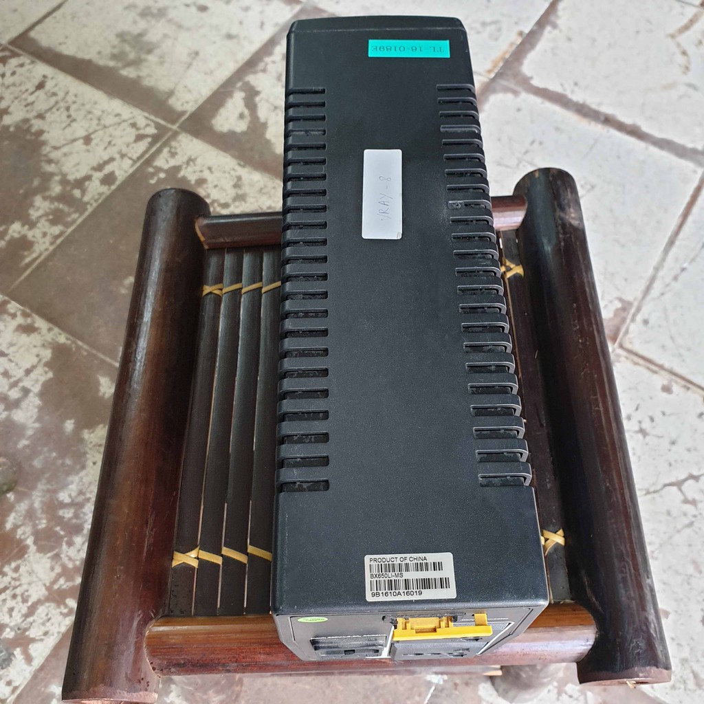 Ups apc back-ups 650va; bộ lưu điện apc 650va cũ không ắc quy main mạch zin nguyên bản