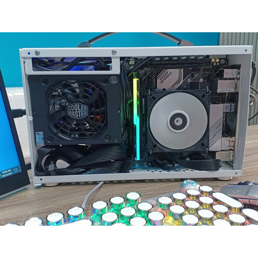 Thùng PC mini i5-10400F itx siêu nhỏ chưa màn