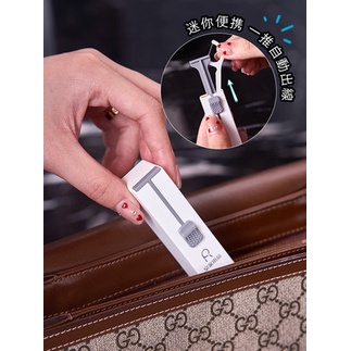Hộp đựng tăm chỉ nha khoa mini tự động chống bụi bẩn cao cấp tặng kèm 10 tăm chỉ