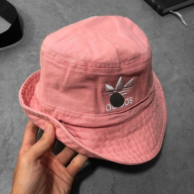 Bucket hat adidas