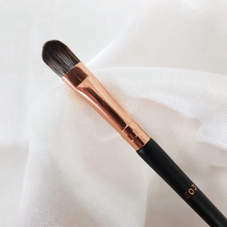Cọ Phủ Phấn Mắt Vacosi Shader Brush E03