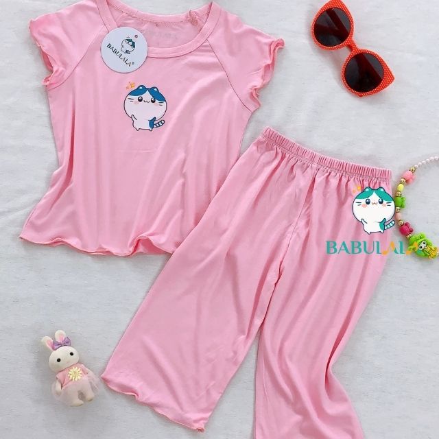 Đồ Bộ Bé Gái BABULALA Vải Thun Lạnh 8-18kg 1 2 3 4 5 6 Tuổi-Bộ Lửng Mặc Nhà Tem Cổ In Không Gây Ngứa-BLU01