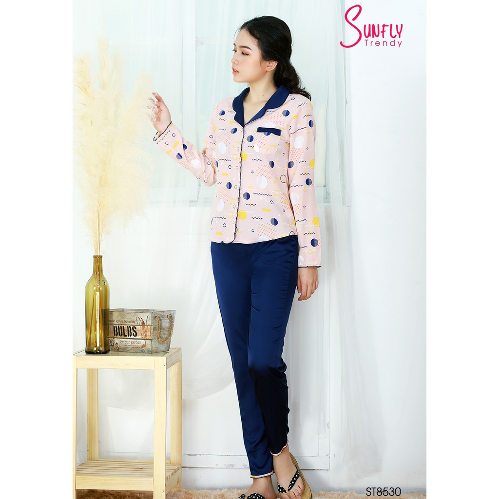 Đồ bộ Pijamas lụa SUNFLY áo dài tay, quần dài ST8530