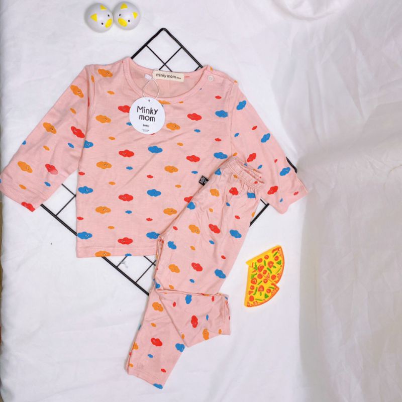 [Mẫu mới] Bộ dài tay thun lạnh in hình có nút cài vai MINKY MOM cho bé trai bé gái từ 7-19kg (Mây hồng)