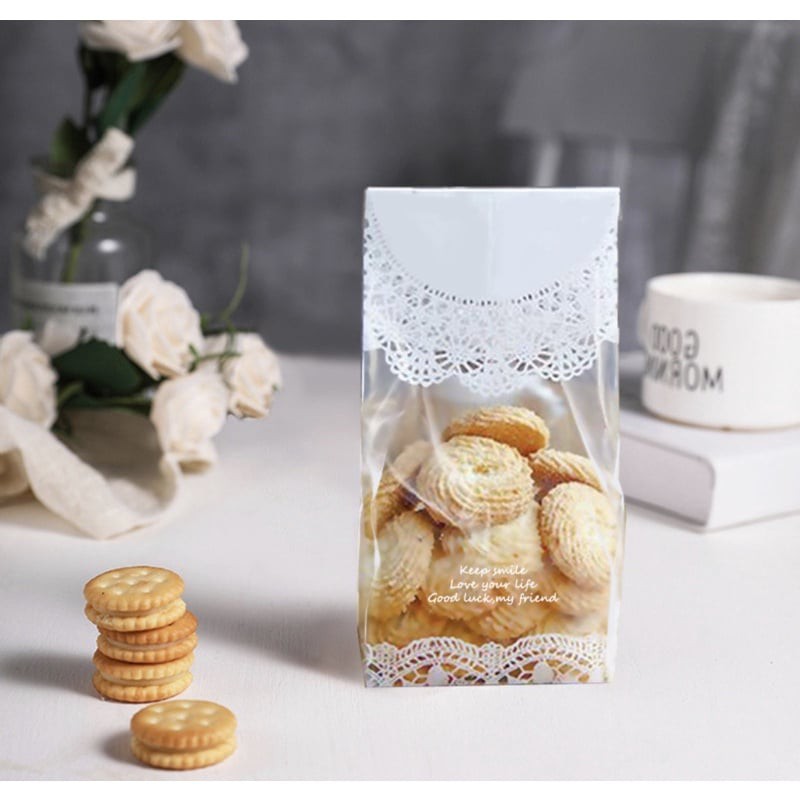 50 túi bánh quy kích thước 7*15 mẫu ren trắng