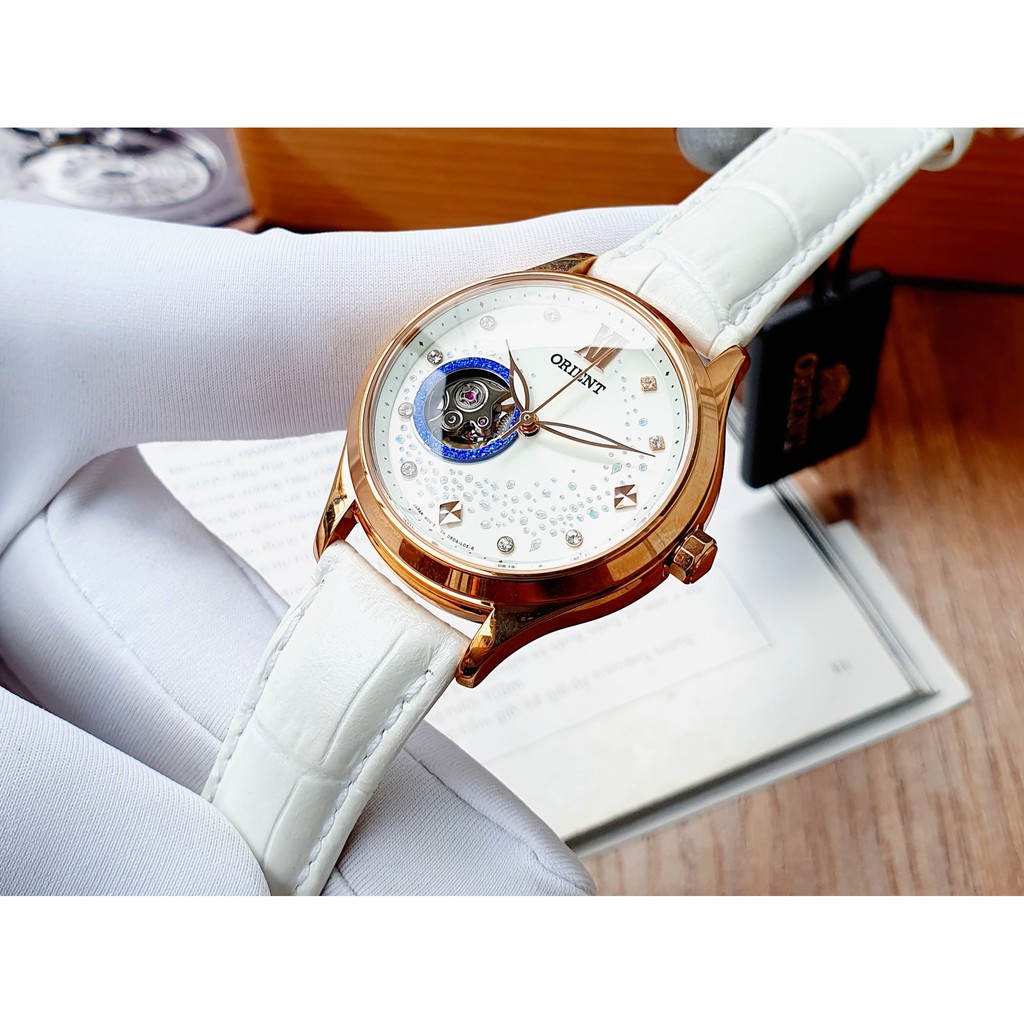 Đồng hồ Nữ Orient Automatic FDB0A008W0 Hở tim,Mặt trắng,Đính đá-Máy cơ tự động-Dây da trắng cao cấp-Size 36mm