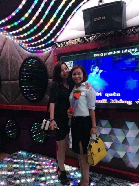 combo chân váy sẻ trước | BigBuy360 - bigbuy360.vn