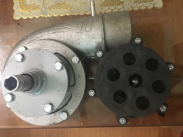 Máy bơm bơm nước lắp vào xe máy phi 90