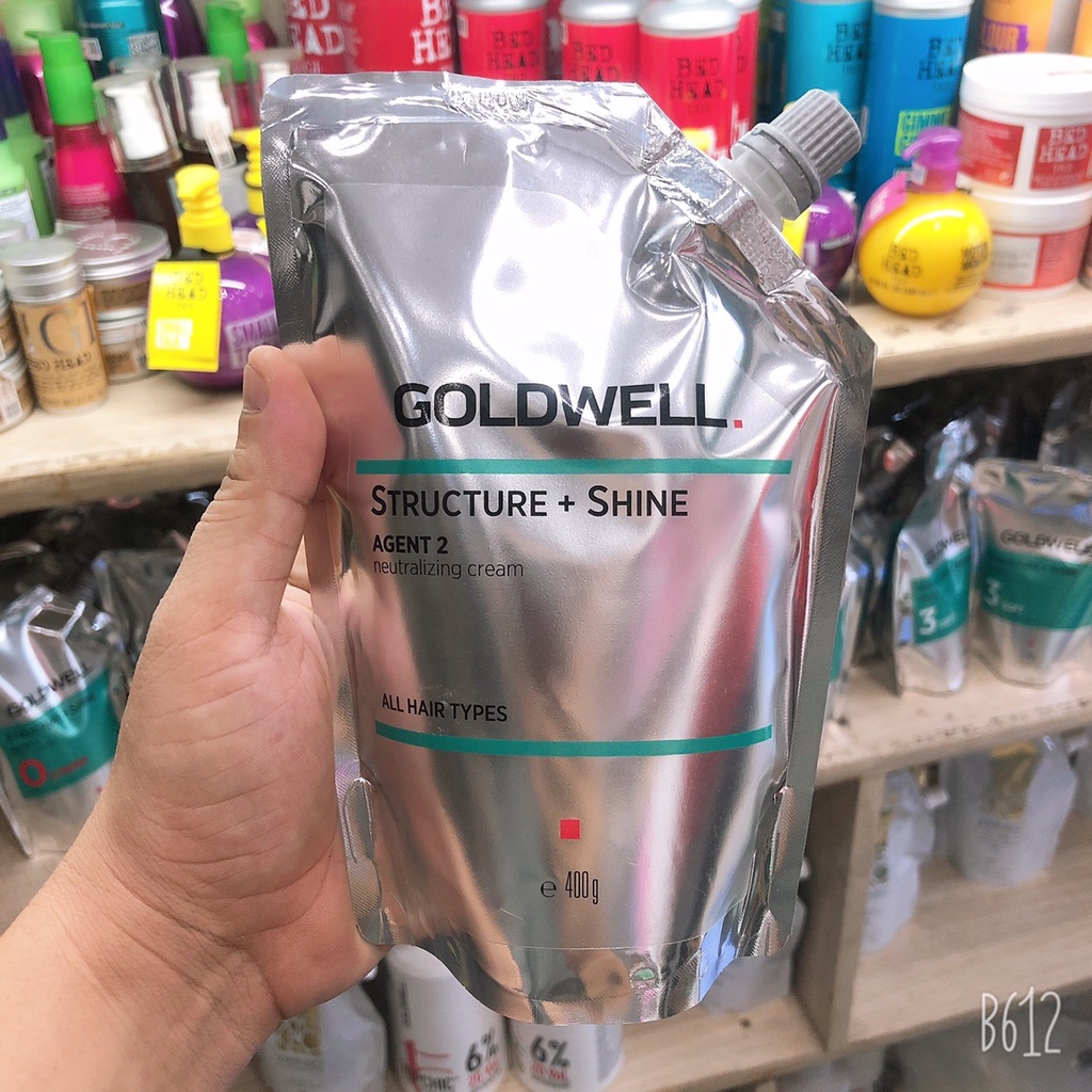 DẬP DUỖI ÉP TÓC GOLDWELL STRAIGHT'N SHINE NEW ĐỨC 400ML