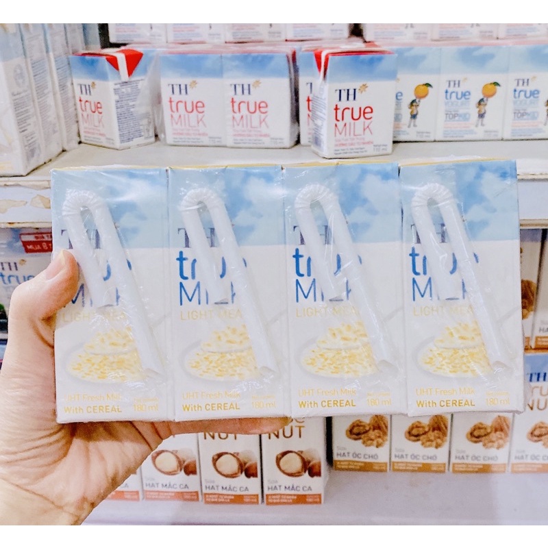 SỮA TH TRUEMILK LIGHT MEAL BỔ SUNG NGŨ CỐC (1 LỐC)