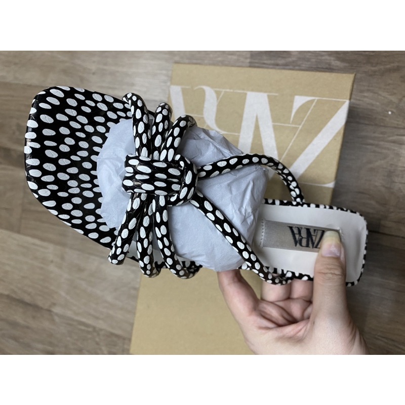 SALE GUỐC ZR CHẤM BI