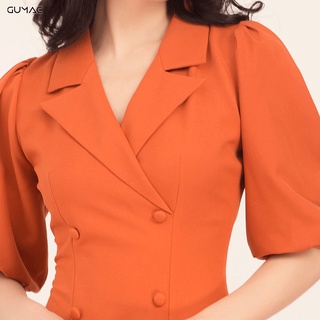 Đầm cổ vest nút bọc DA555 GUMAC
