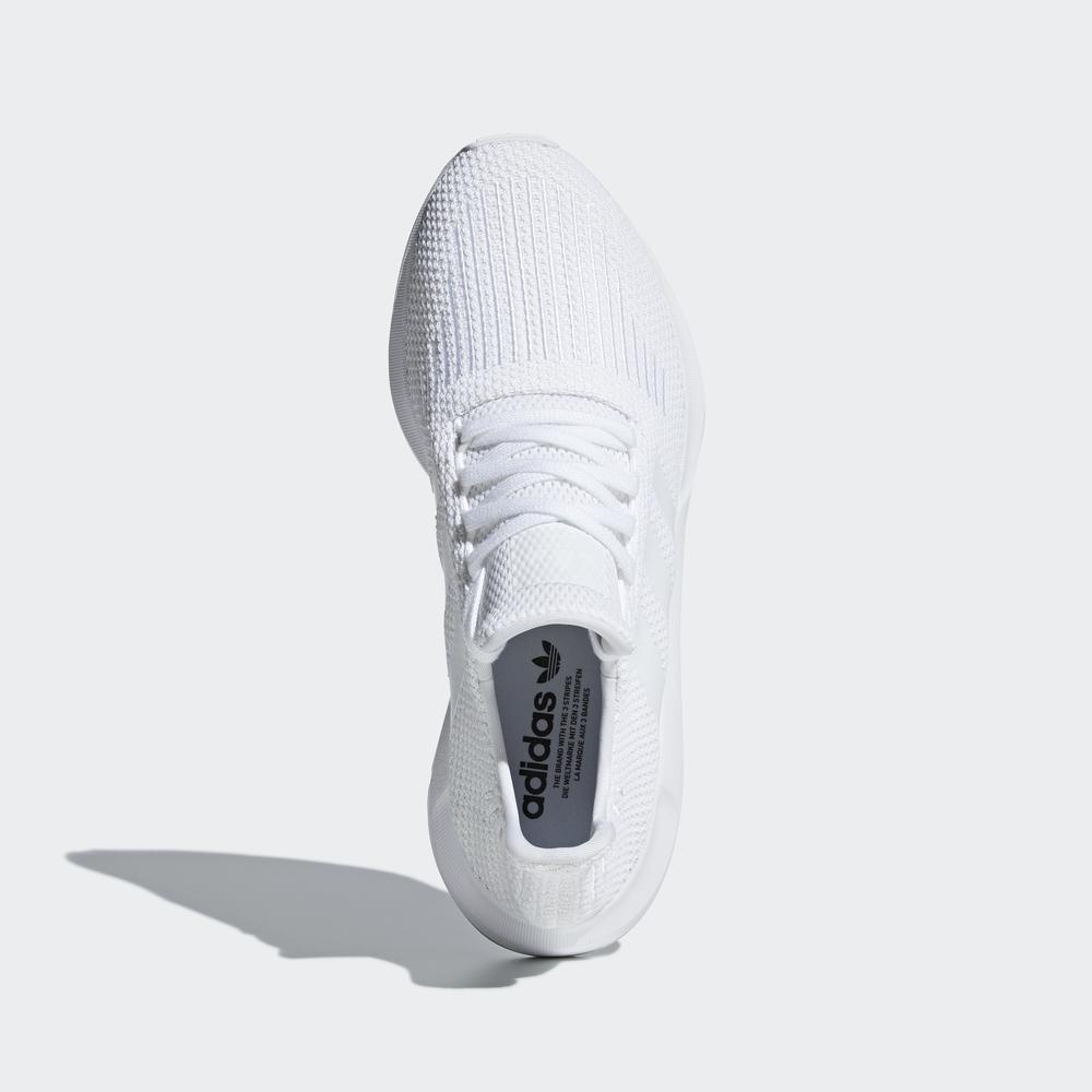 Giày adidas ORIGINALS Nam Giày Swift Run Màu trắng B37725