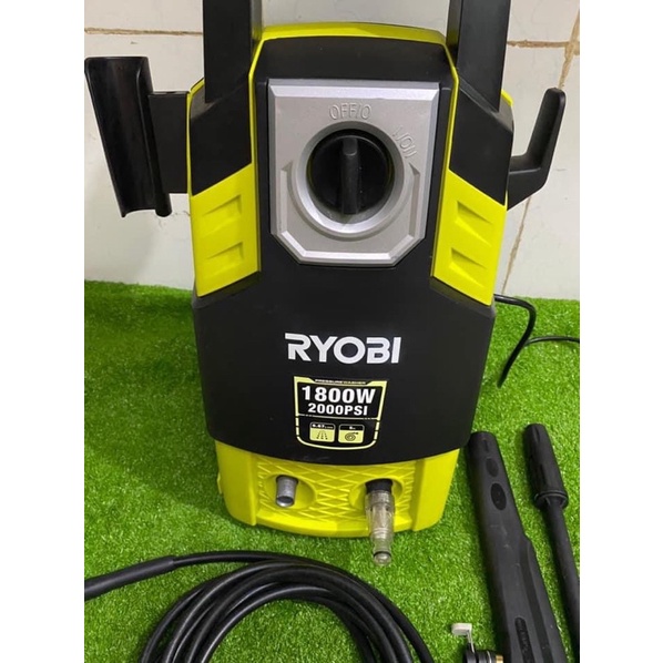 Máy rửa xe ryobi 1800w