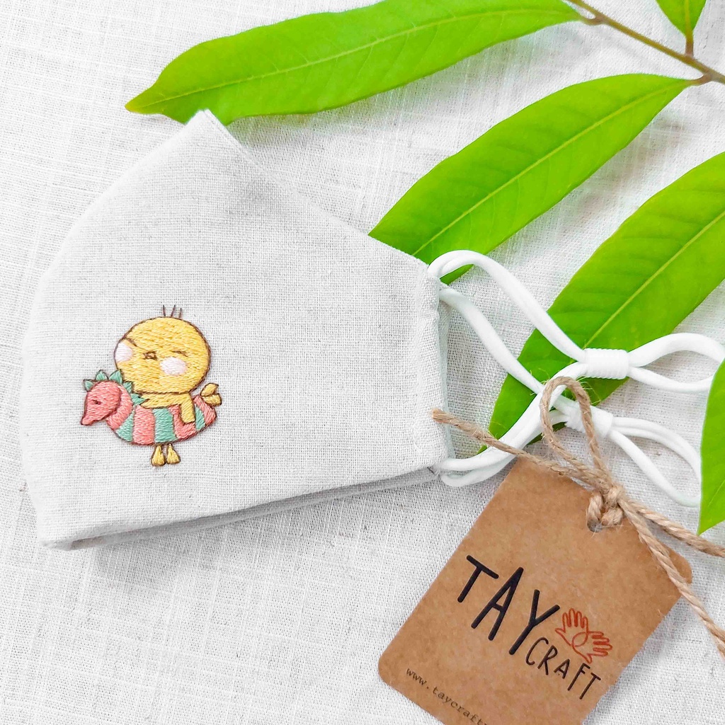 Khẩu trang linen thêu tay họa tiết động vật dễ thương (có nút tăng giảm dây)