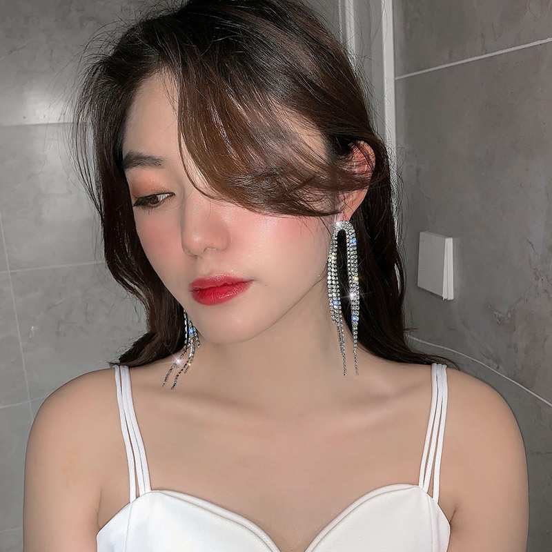 Bông tai dài đính đá sang trọng cho nữ