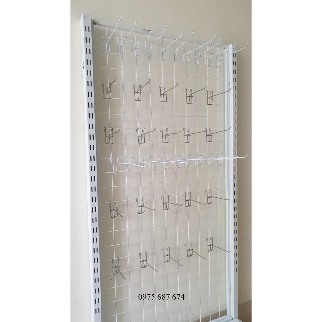 Khung lưới treo phụ kiện điện thoại  Dài 70cm, Rộng 40cm, Cao 150cm gồm 1 sàn