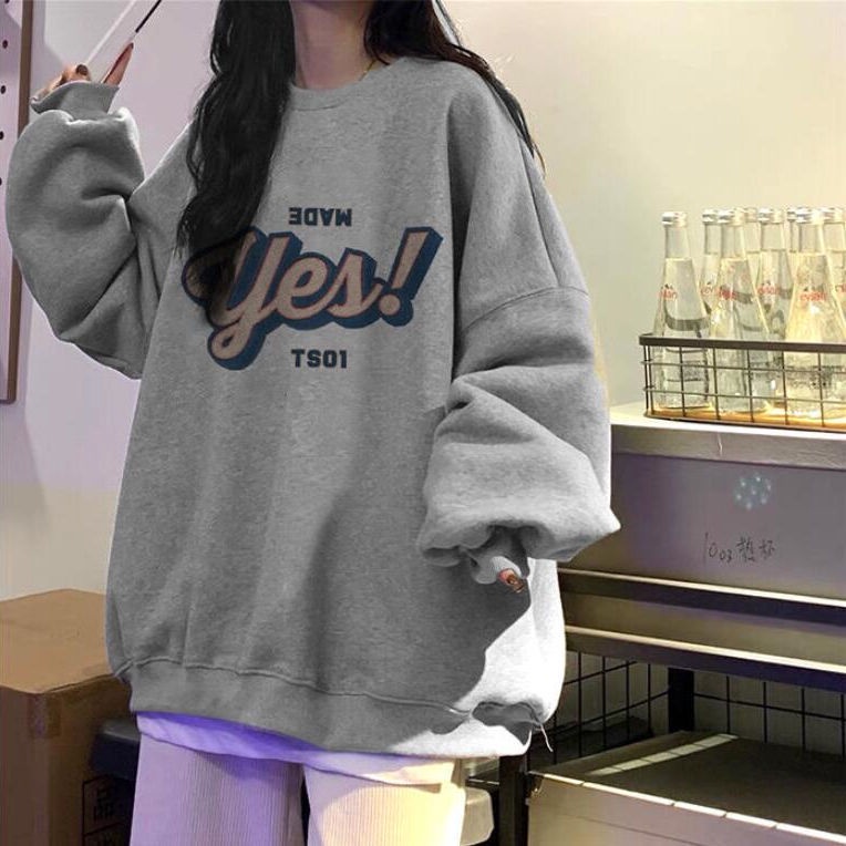 Áo cổ tròn dáng rộng màu xám phong cách retro