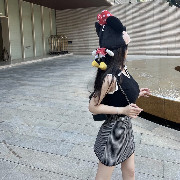 Áo dệt kim ZHELIHANGFEI không tay cổ polo phối màu đen trắng cá tính